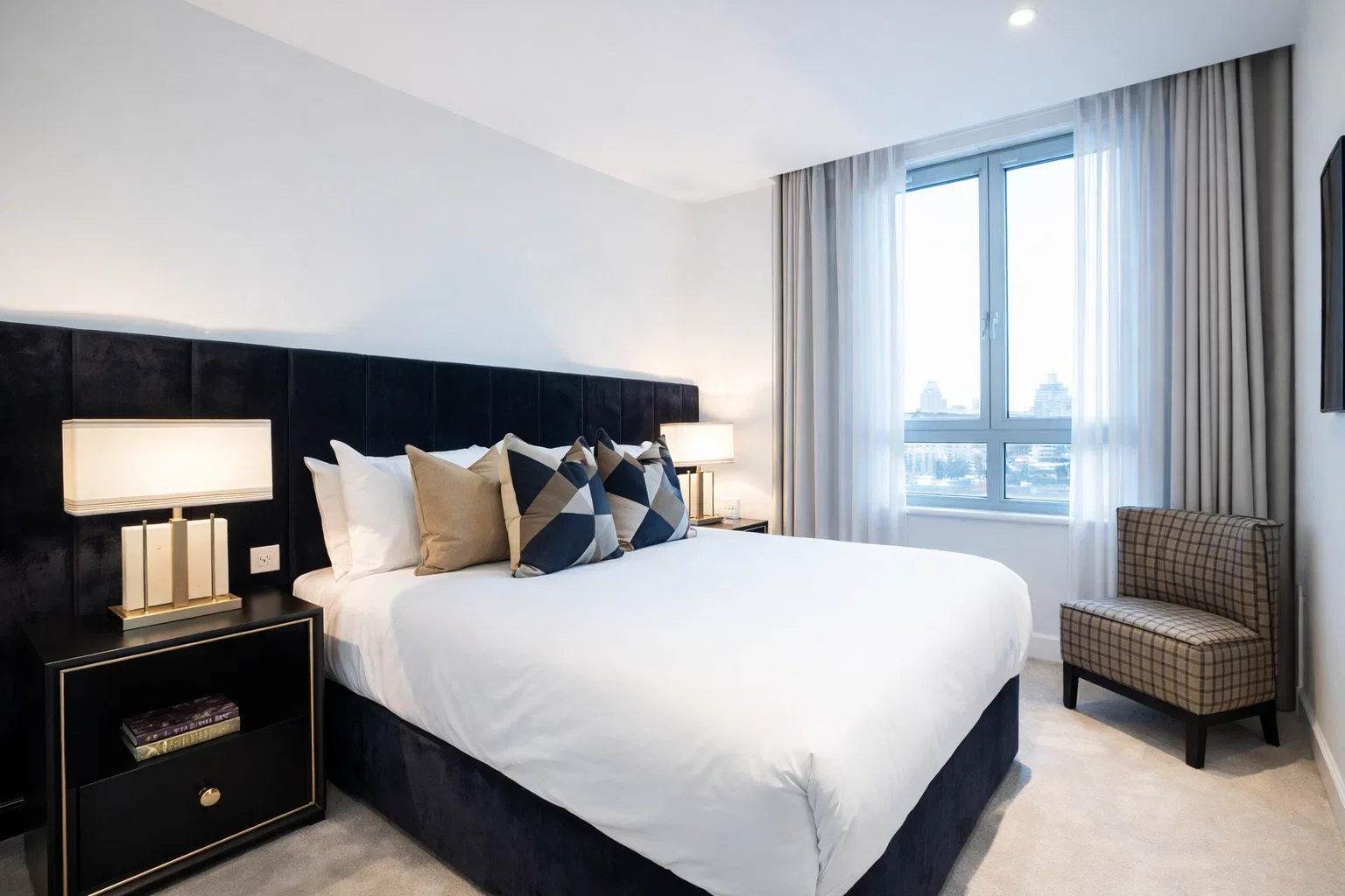 Flat Edgware Road in London