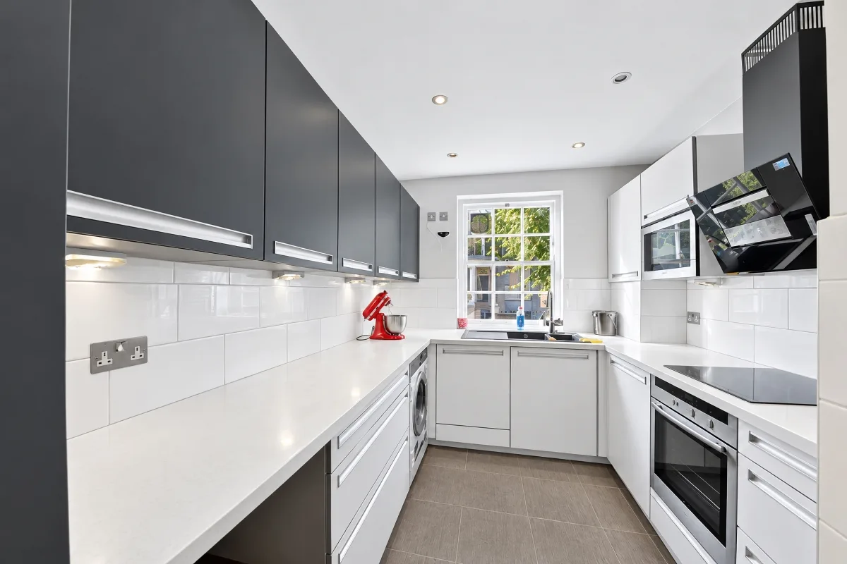 Flat St Mary's Grove in Greater London