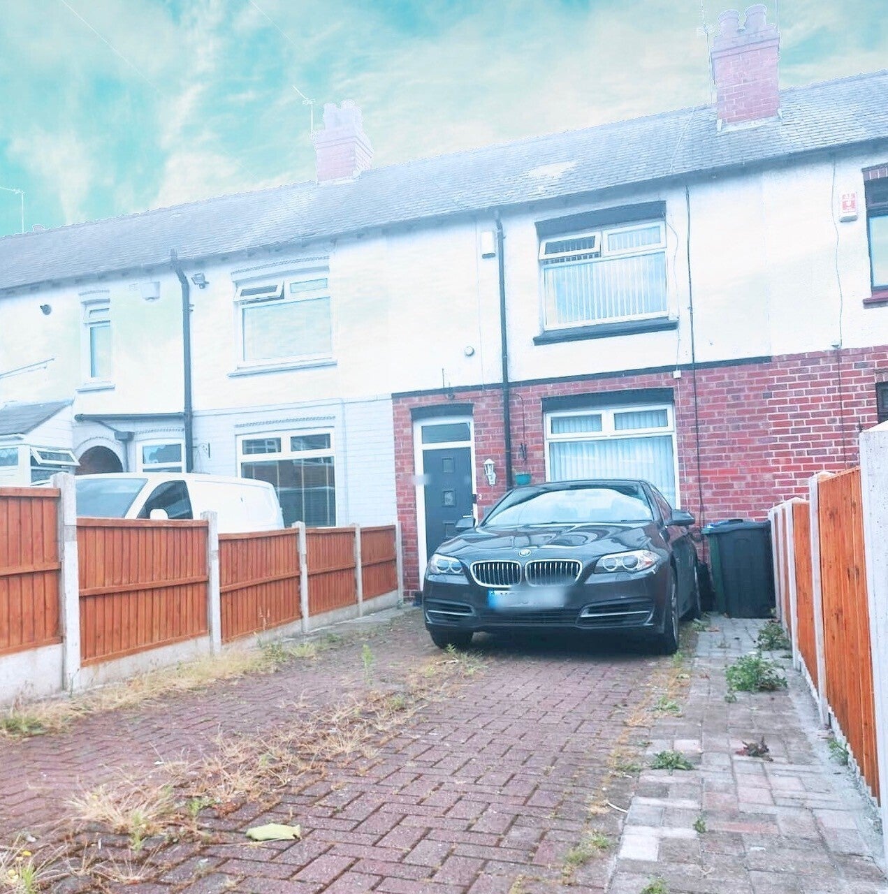 House Wilford Road in Sandwell