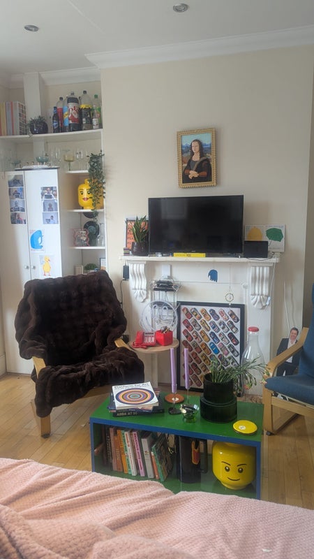 Room Falkland Road in Greater London