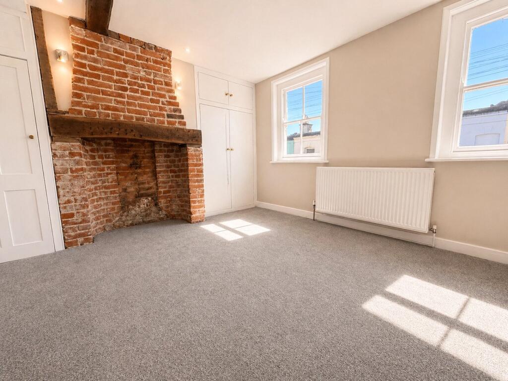 House Wincheap in Canterbury