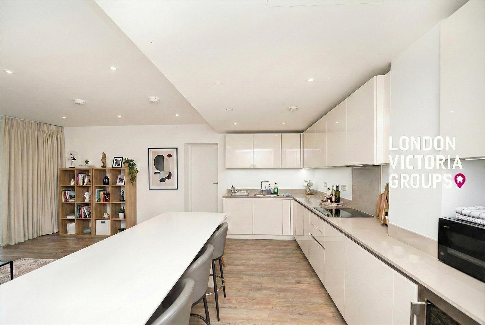 Flat Wandsworth Road in Greater London