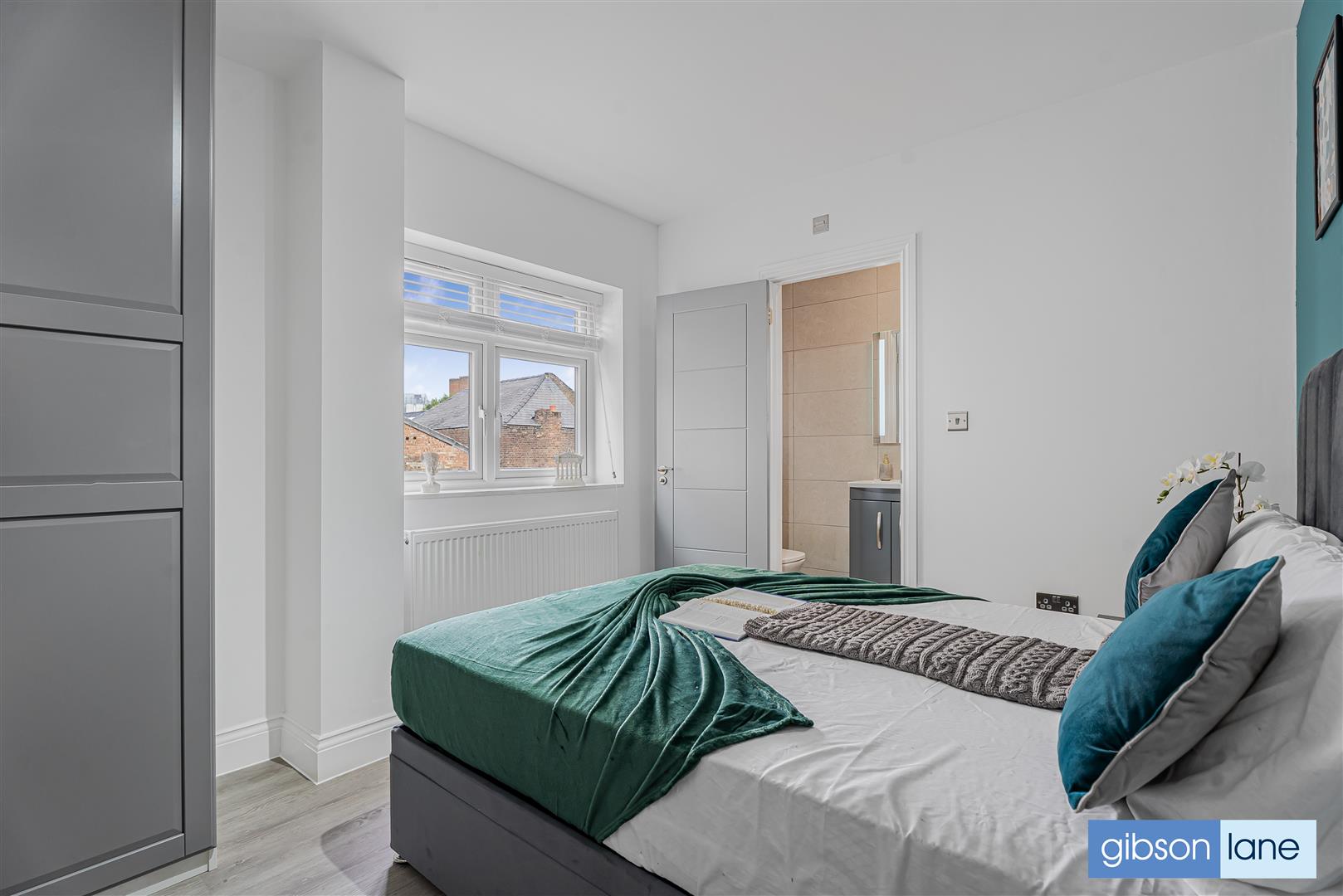 Room Surbiton Road in Greater London
