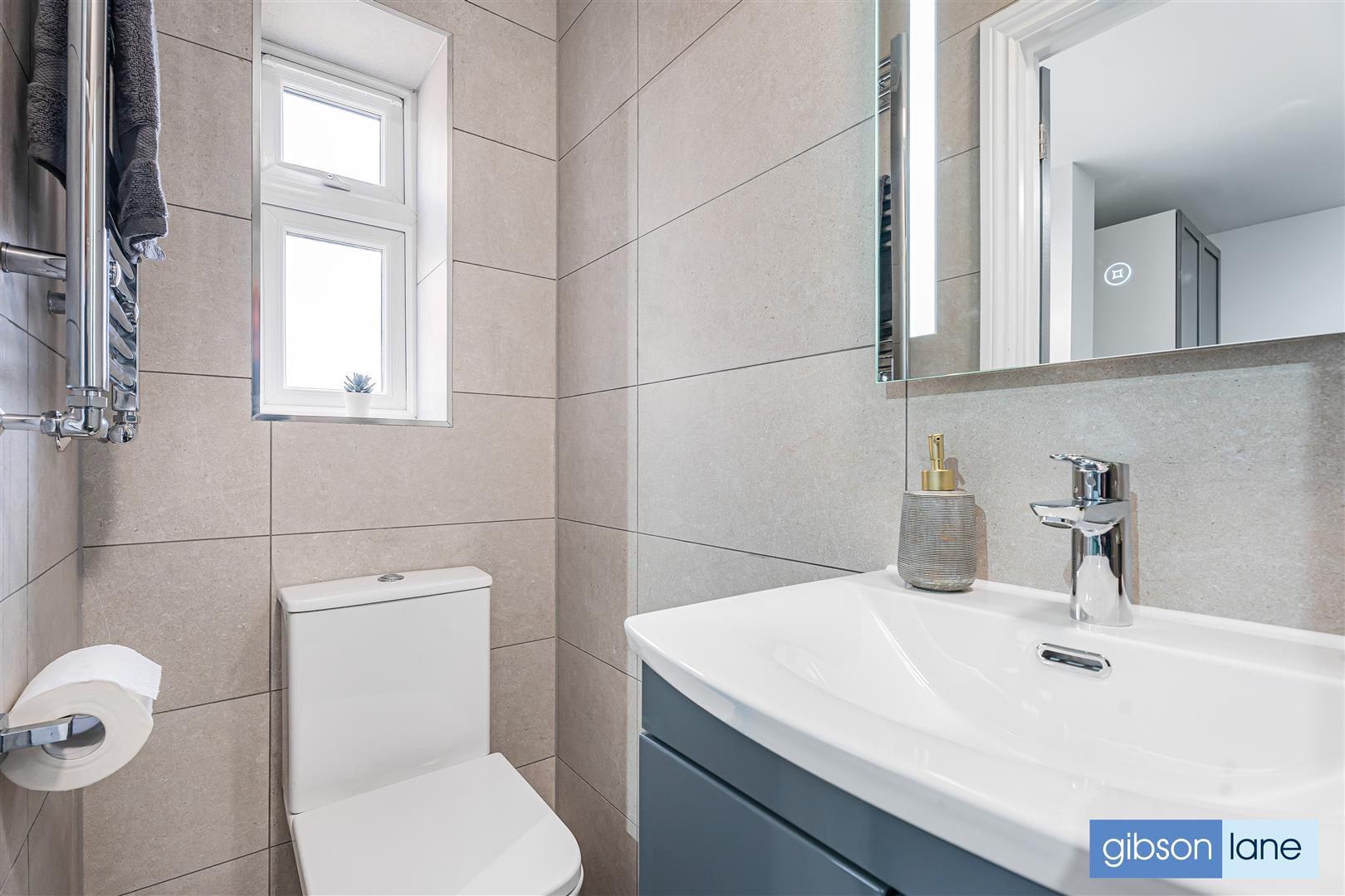 Room Surbiton Road in Greater London
