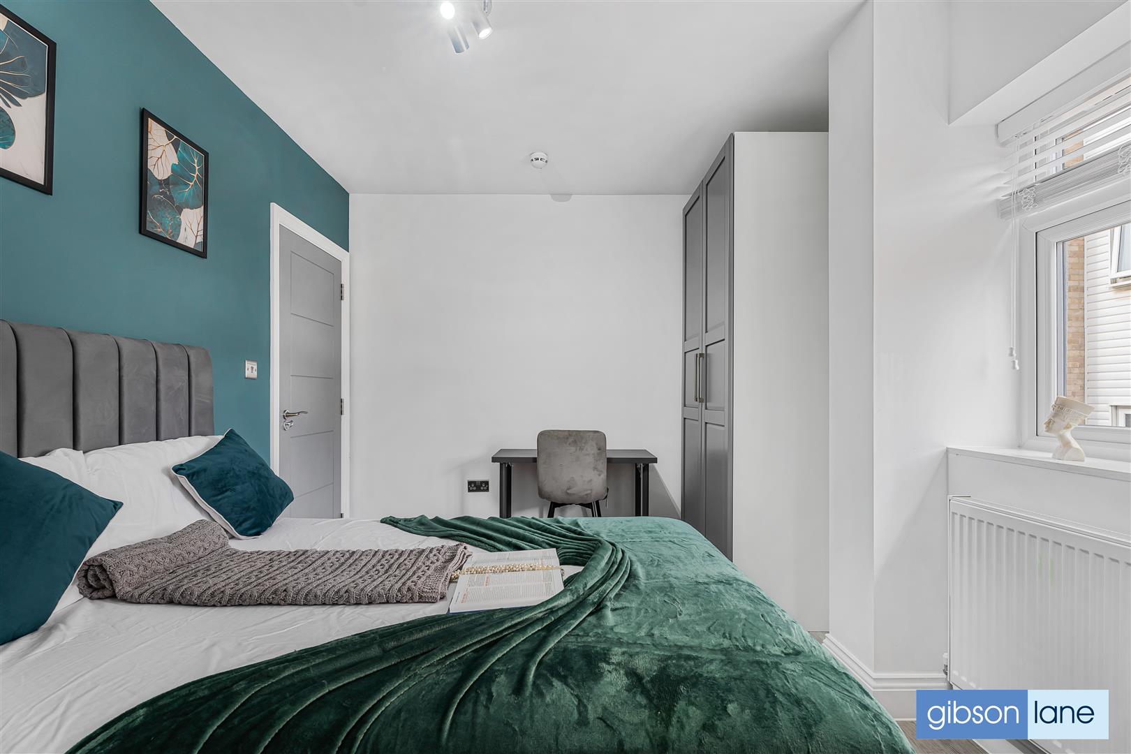 Room Surbiton Road in Greater London