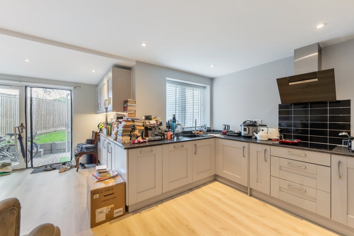 Flat Bladon Close in Oxford