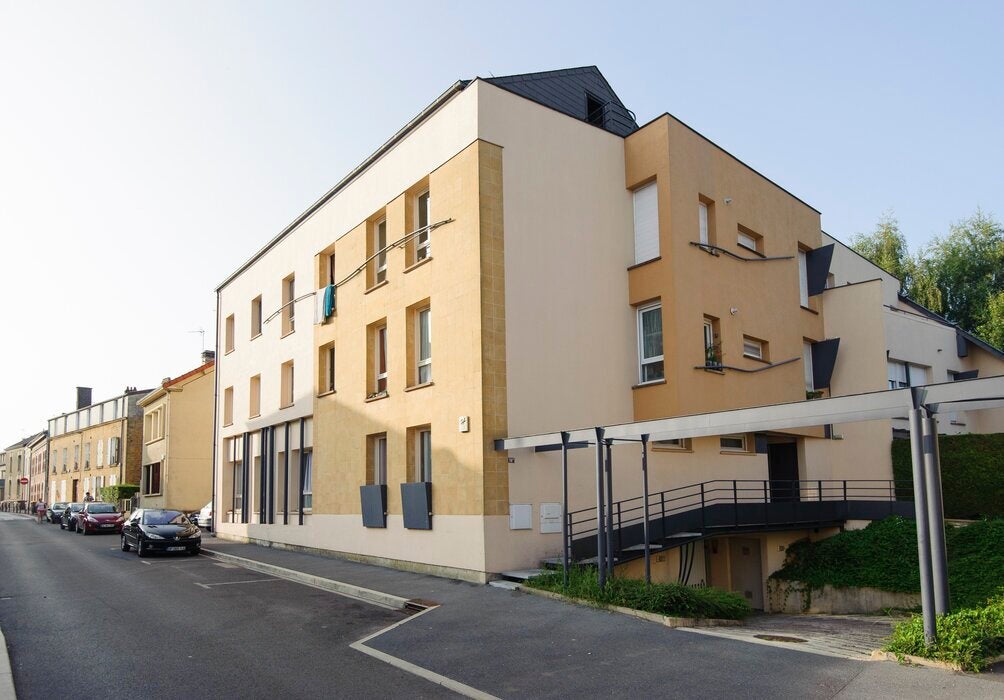 Flat Rue Charles Péguy in Charleville-Mézières