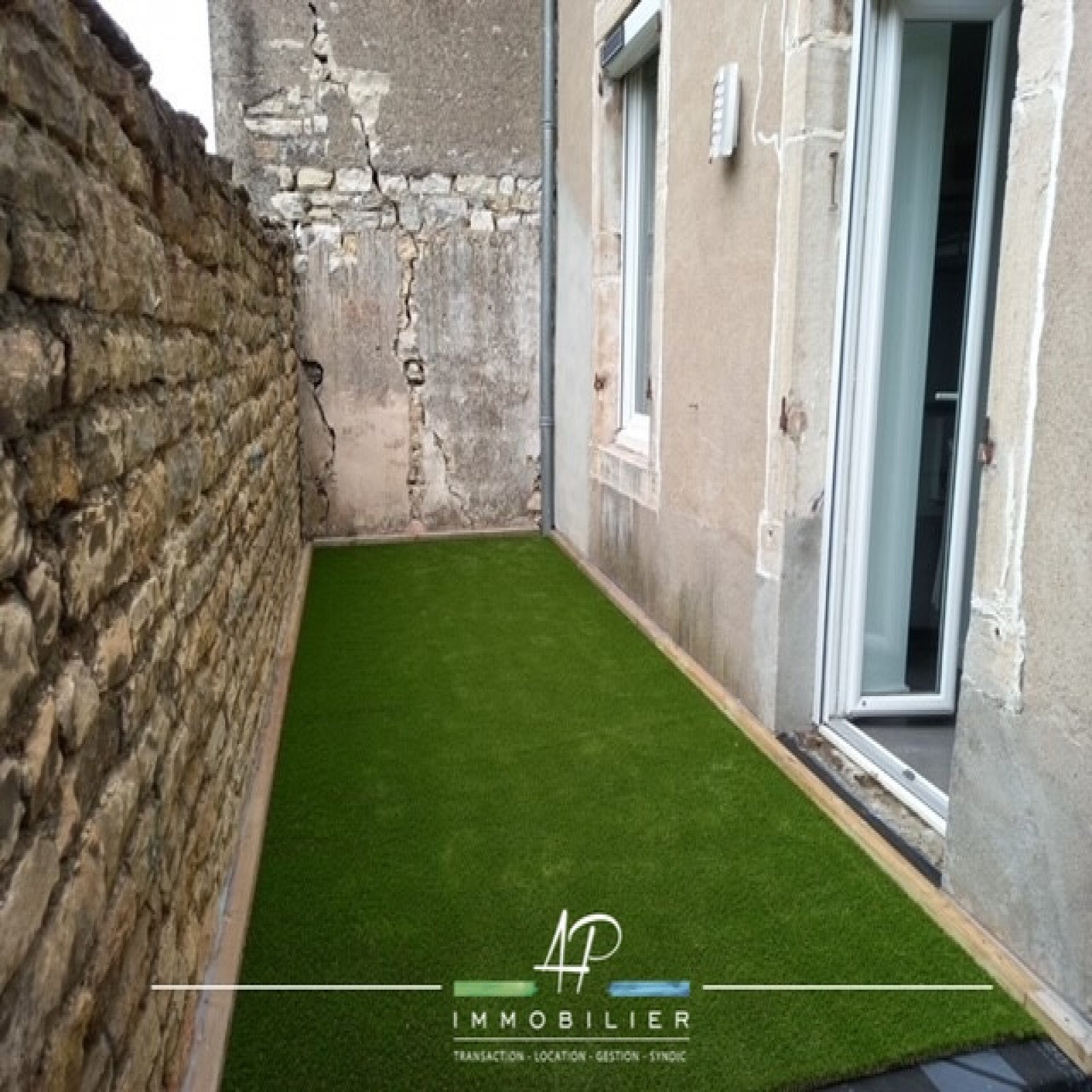 Room Rue Hoche in Dijon