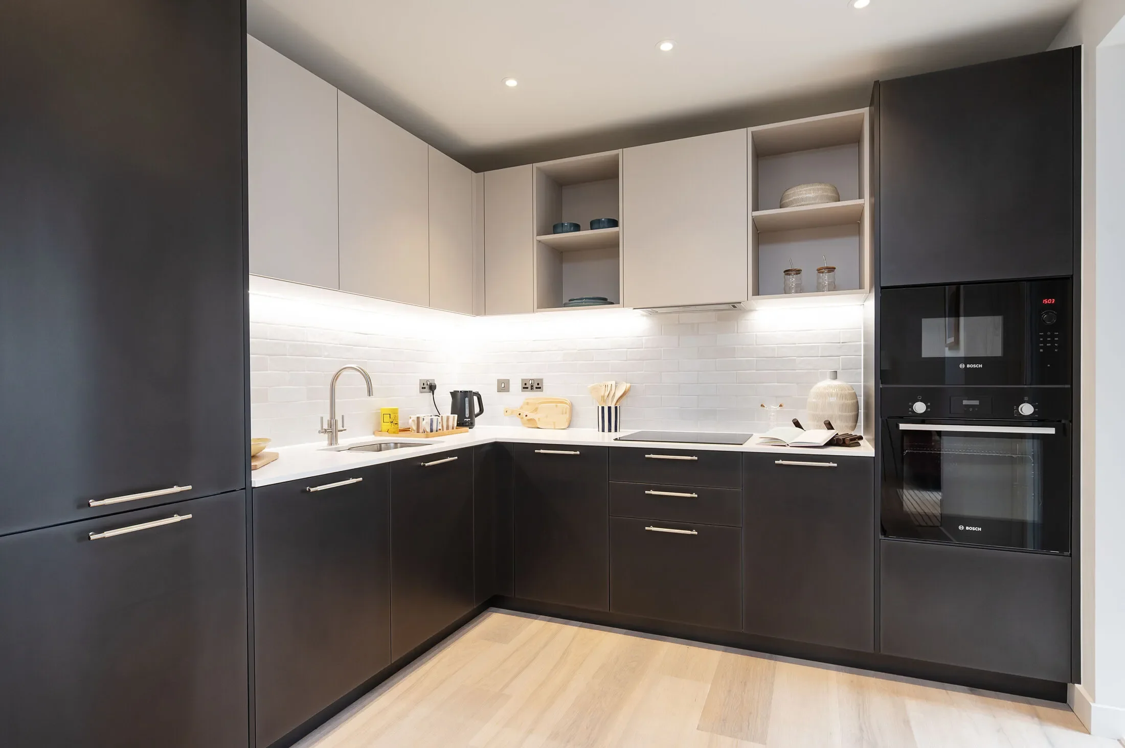 Flat Foundry Court in London