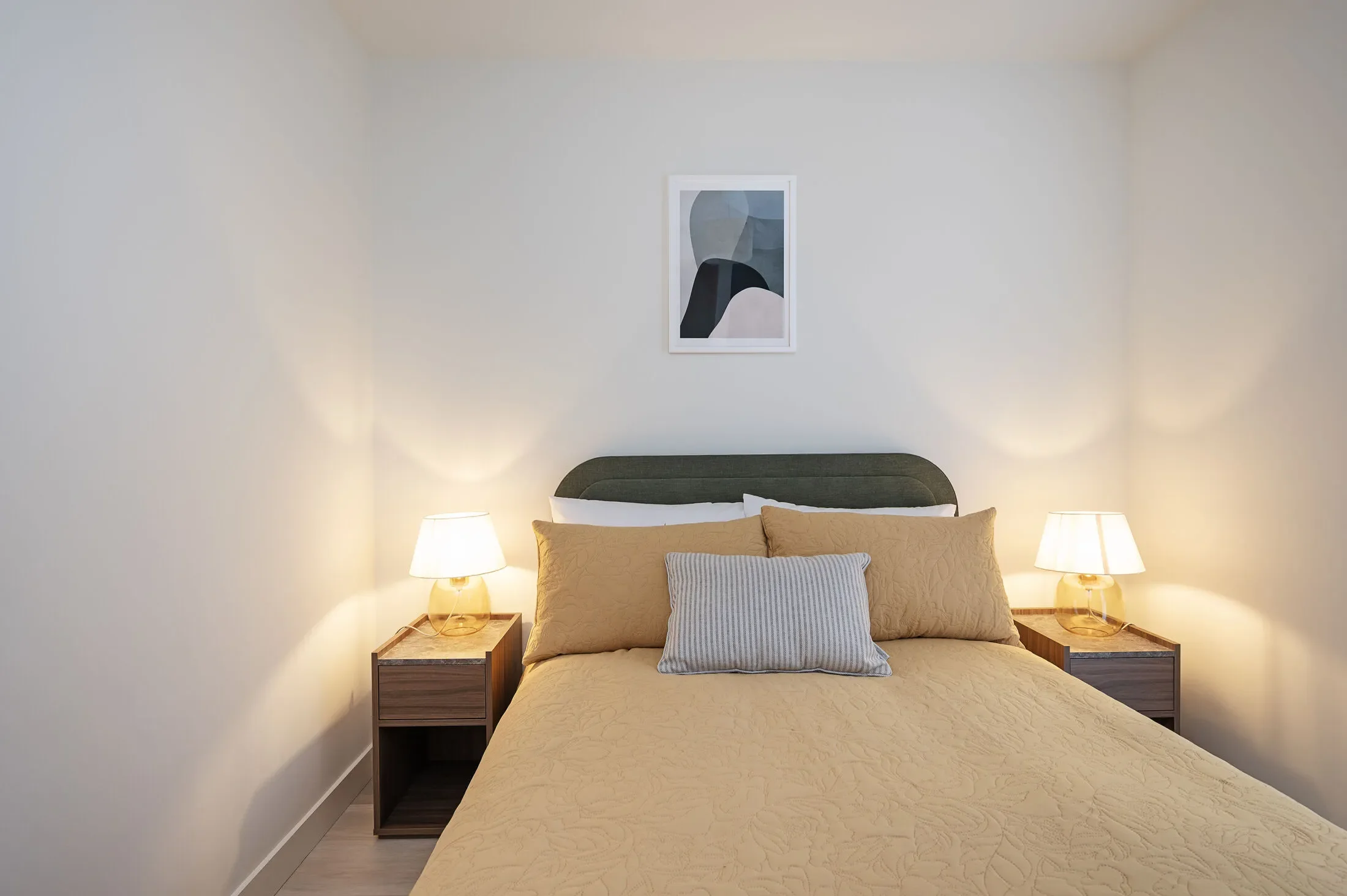 Flat Foundry Court in London