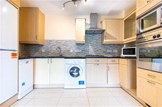 Flat Lodge Road in City of Westminster