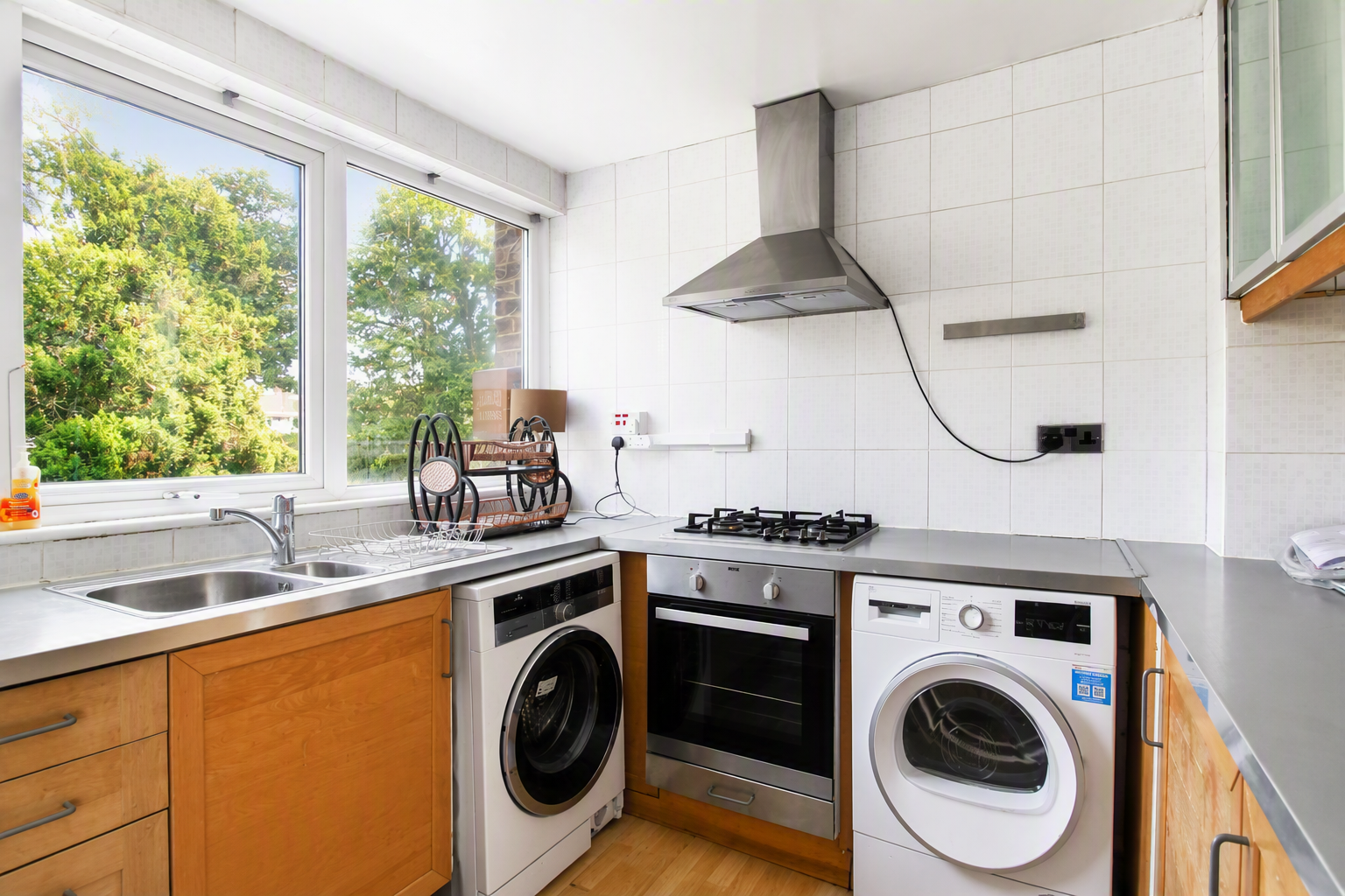 Flat Beaulieu Close in Greater London