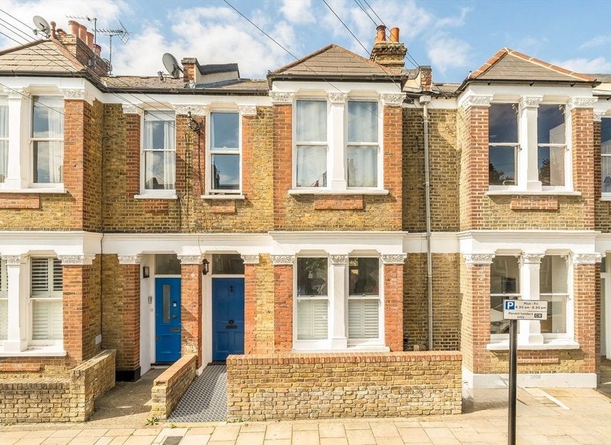 House Saint Alphonsus Road in Greater London