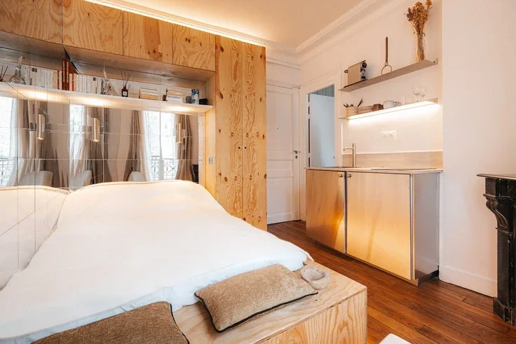 Appartement Rue Félix Ziem à Paris