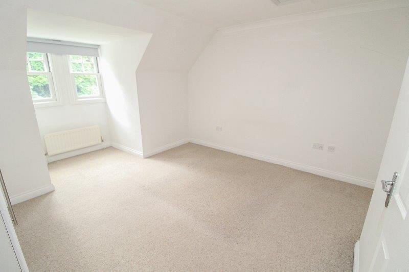 Flat Talbot Avenue in Bournemouth