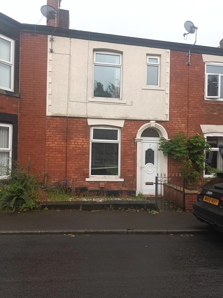 House Cartridge Street in Heywood