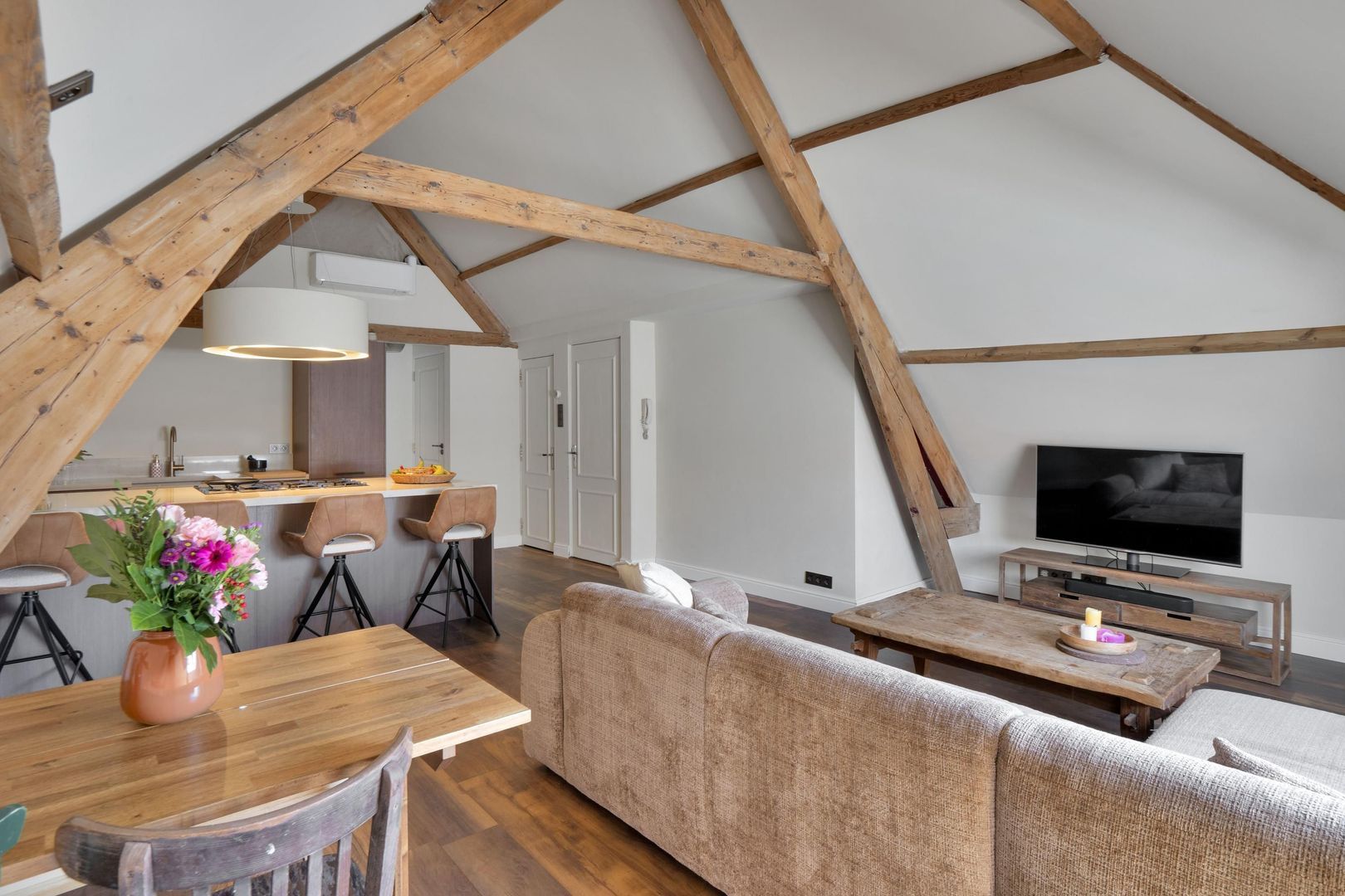 Appartement te koop: Anna Paulownastraat 81B, 'S-Gravenhage