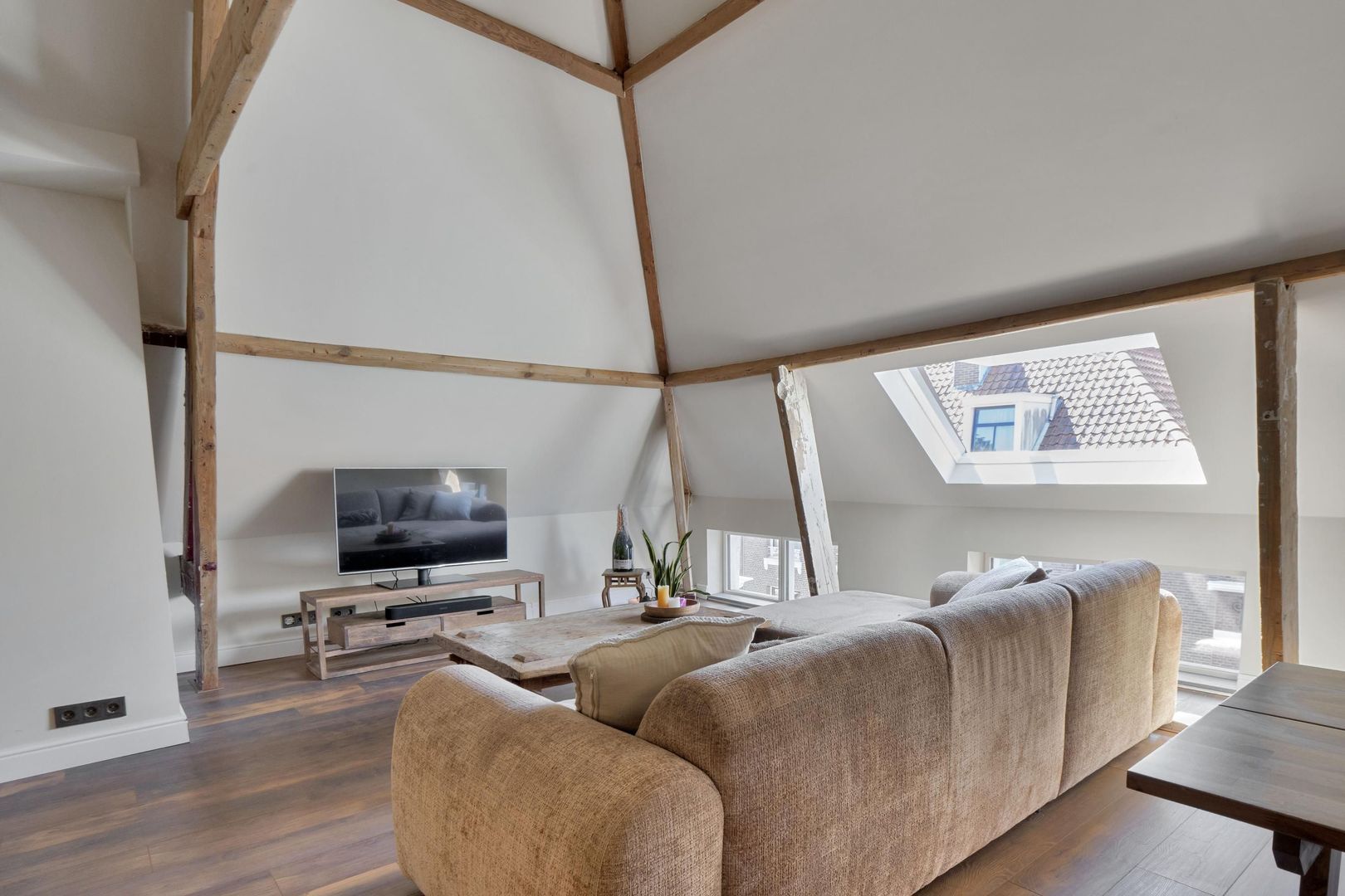 Appartement te koop: Anna Paulownastraat 81B, 'S-Gravenhage