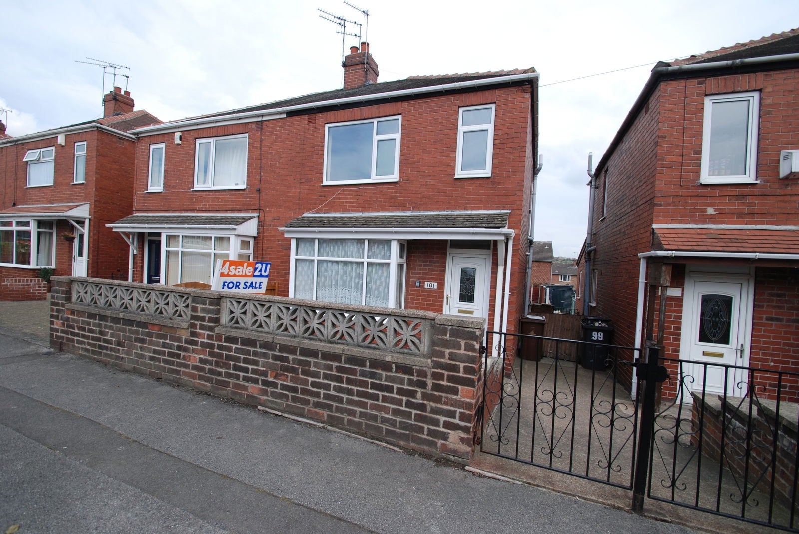 House Halifax Street in Barnsley