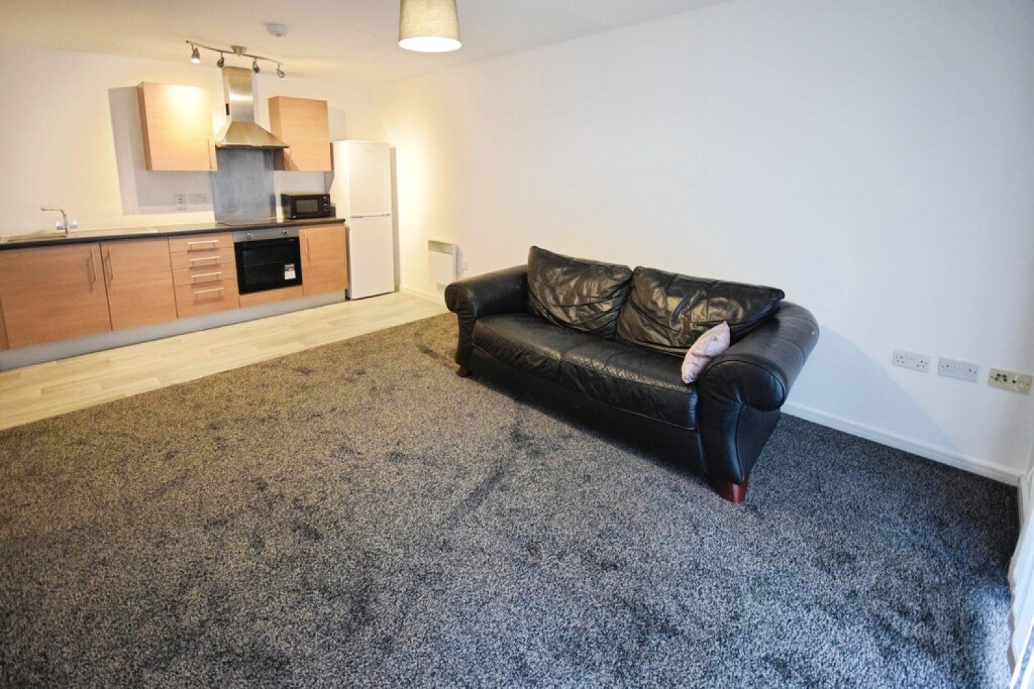 Flat Federation Road in Stoke-on-Trent