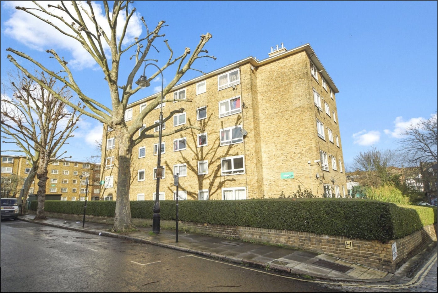 Flat Arlington Road in Greater London