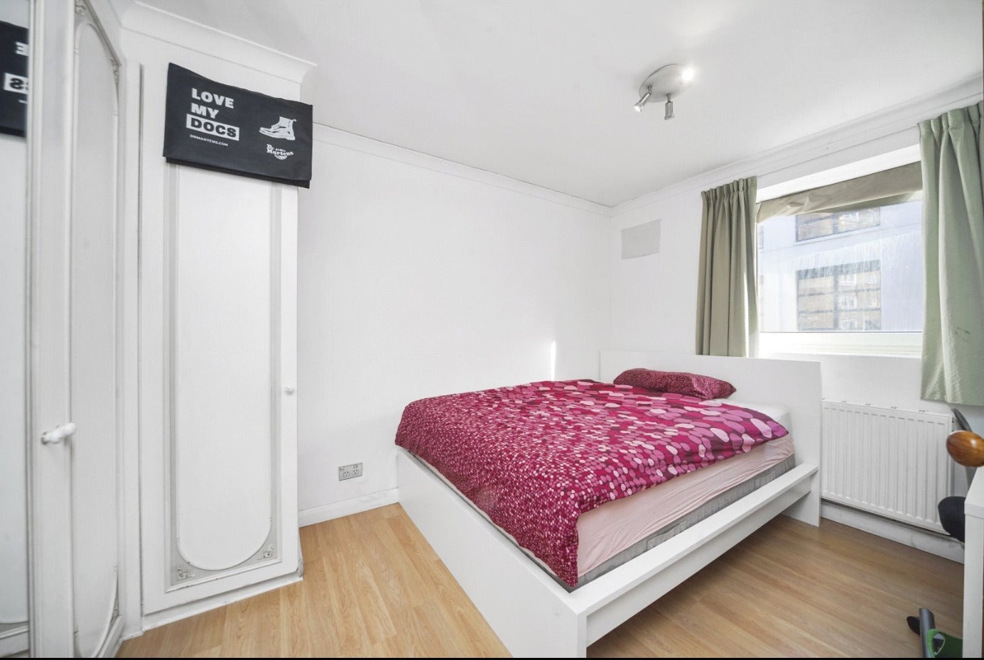 Flat Arlington Road in Greater London