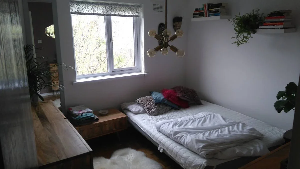 Flat Sterling Gardens in Greater London