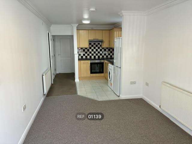 Flat Northfield Avenue in Hessle