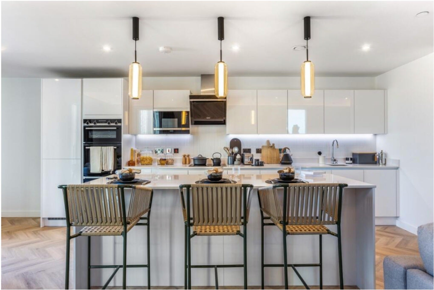 Flat Achillies Close in Greater London