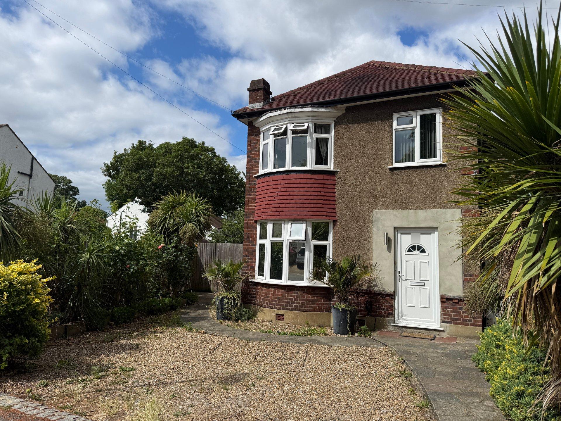 House Demesne Road in Greater London