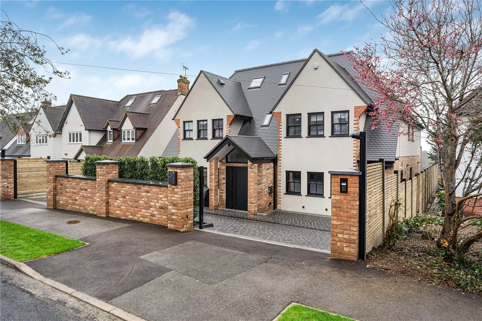 House The Grove in Welwyn Hatfield