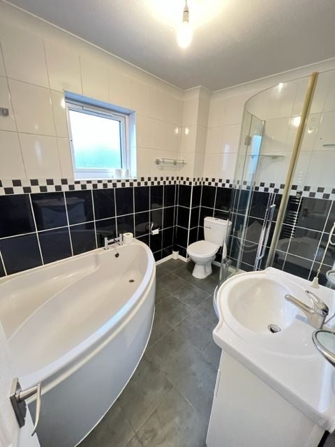 House Roveley Court in Milton Keynes