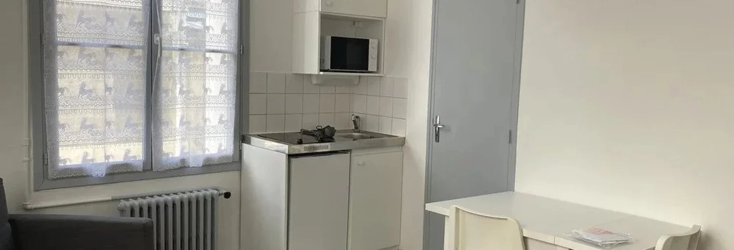 Flat Rue d'Entraigues in Tours