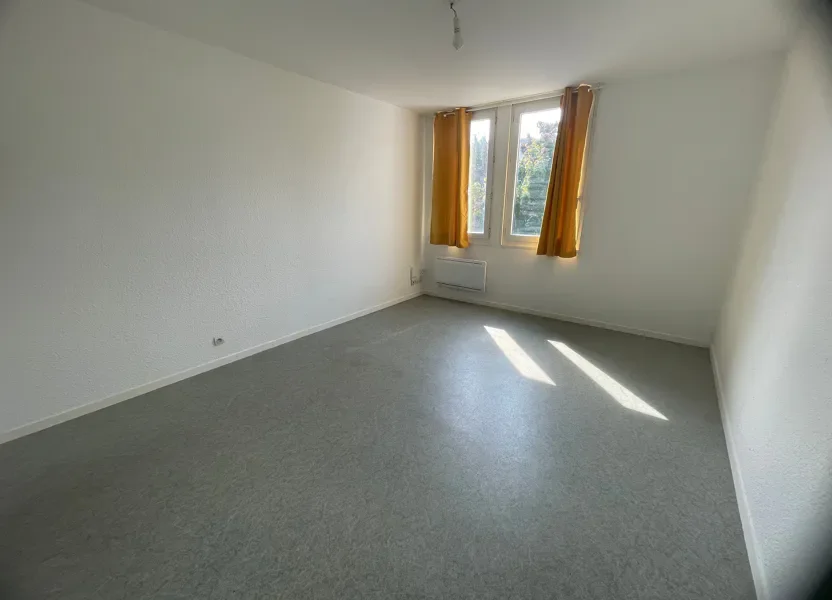 Chambre Avenue Georges Clemenceau à Caen
