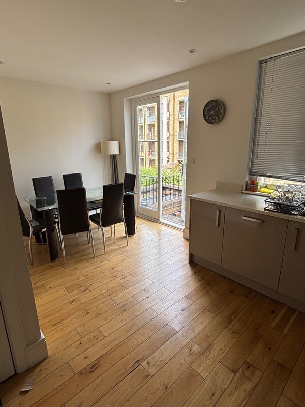 Room Oswin Street in Greater London