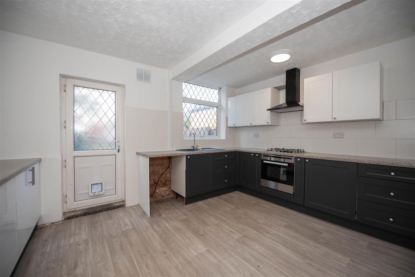 House Curzon Avenue in Gedling