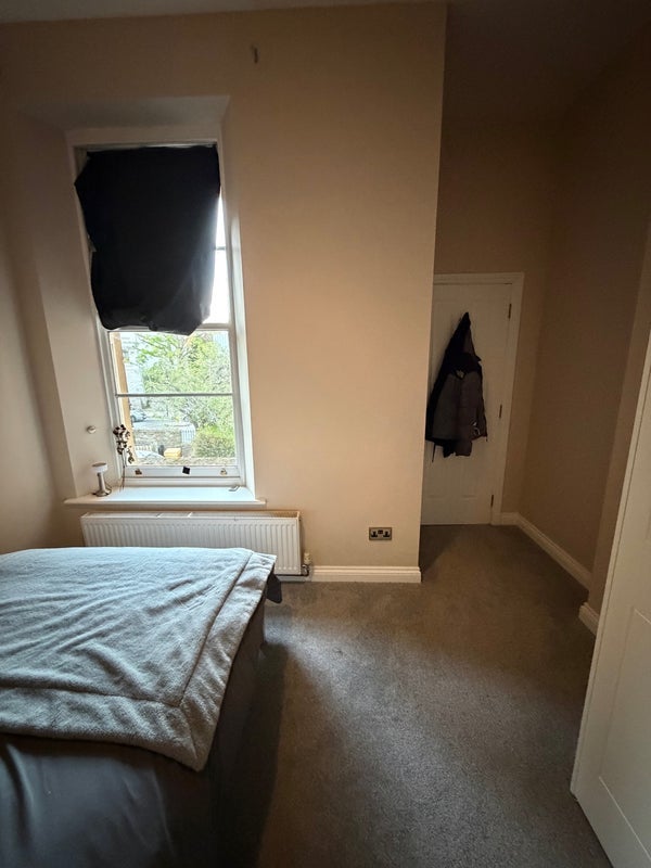 Room Pembroke Road in Bristol