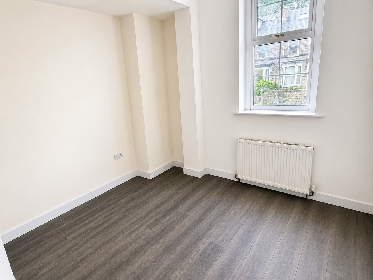 Flat Lydgate Lane in Sheffield