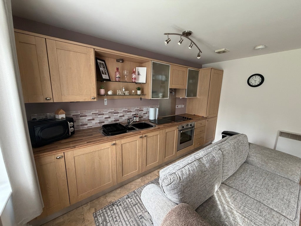 Flat Ringley Road in Manchester
