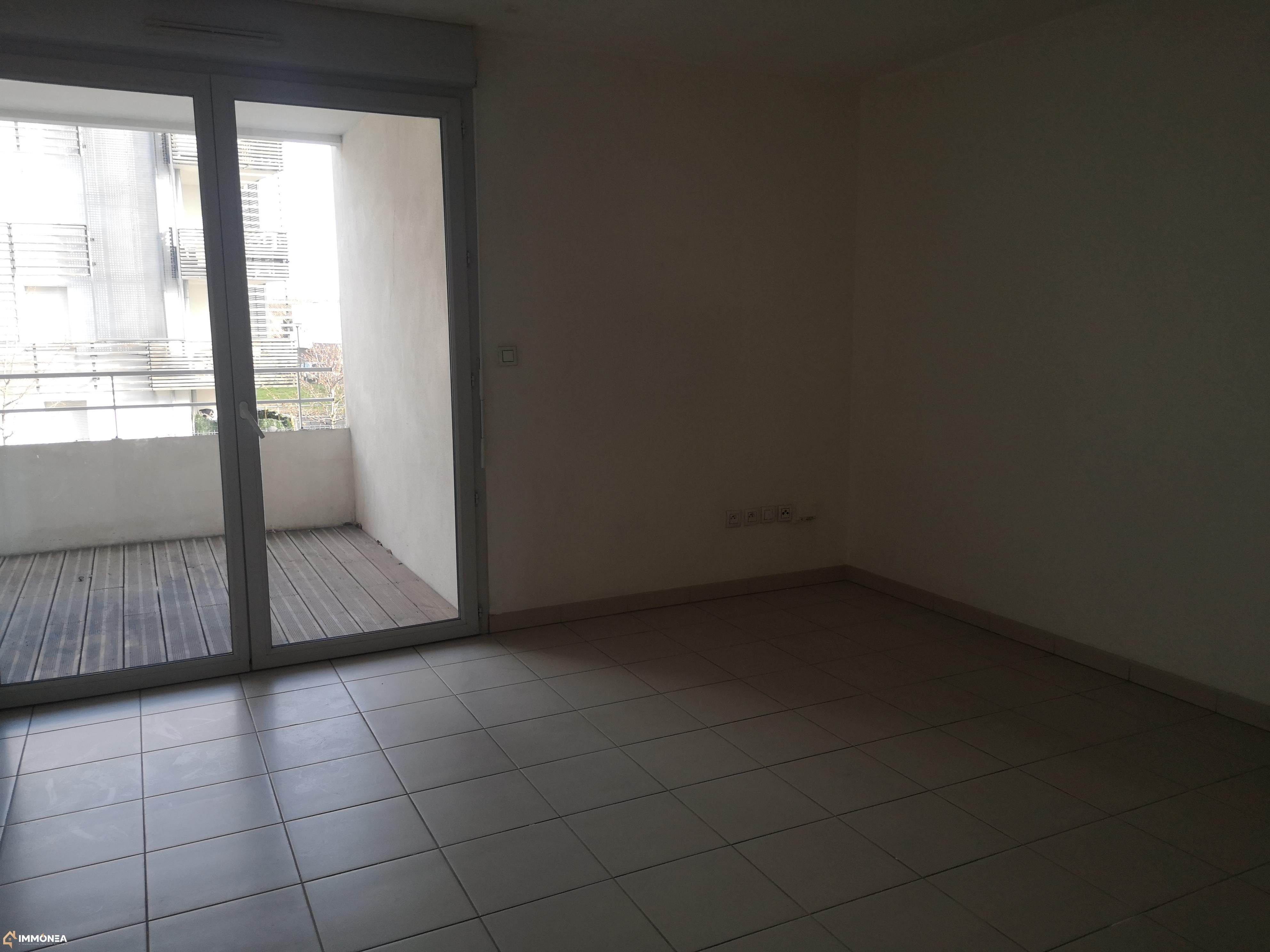 Flat Rue Ernest Renan in Toulouse