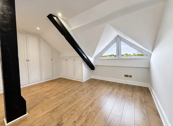 Flat Carpenters Lane in Tonbridge and Malling