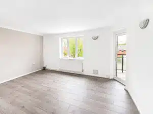 Flat Fairfield Road in Tonbridge and Malling