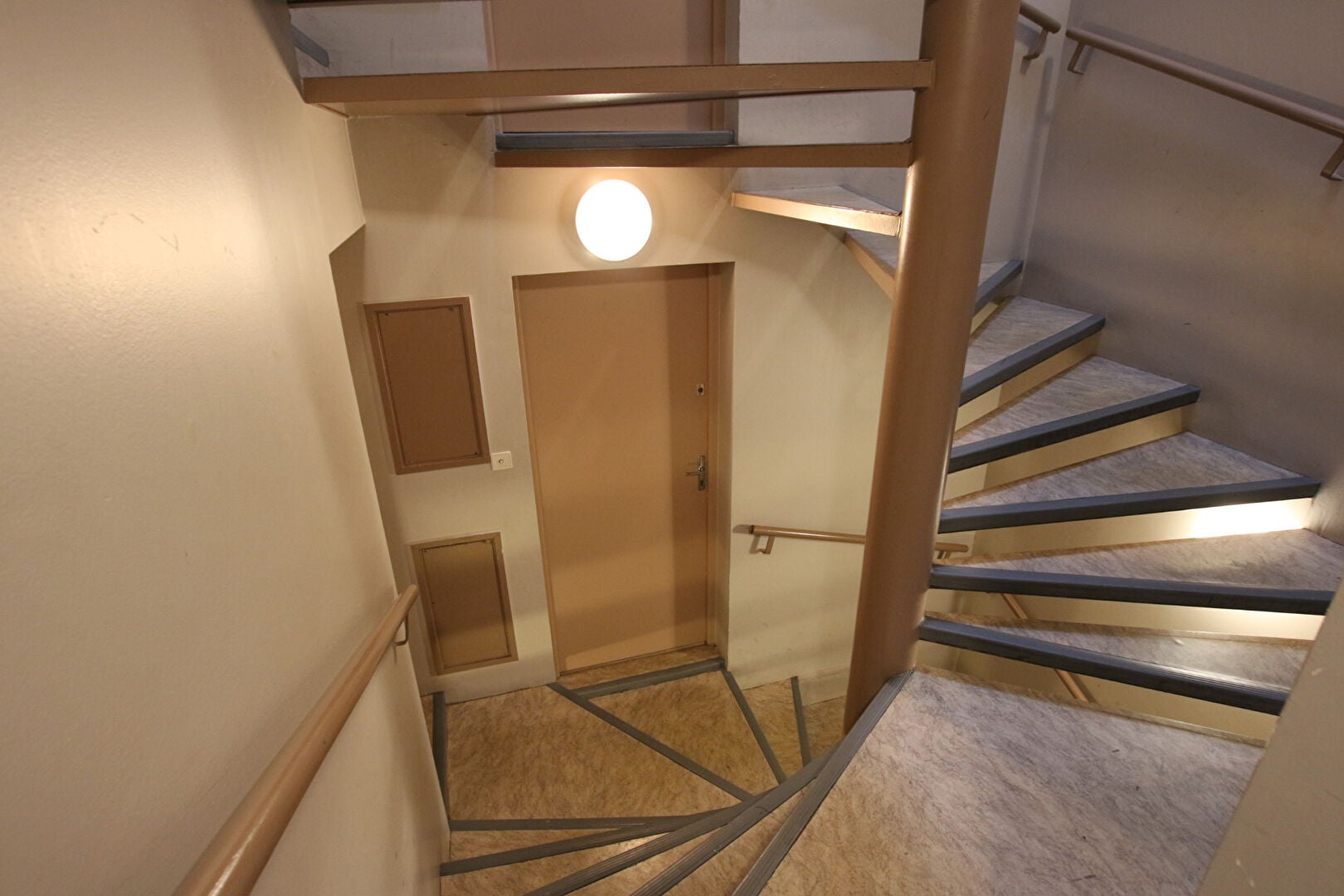 Appartement Rue des Frères Bonie à Bordeaux