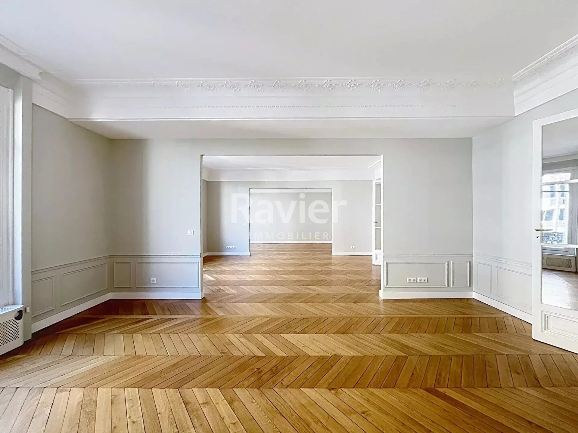 Appartement Avenue Paul Doumer à Paris