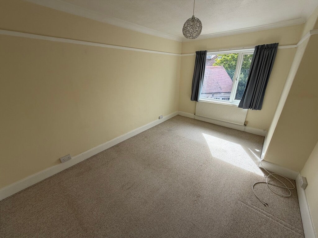 Flat Southfield Road in Paignton