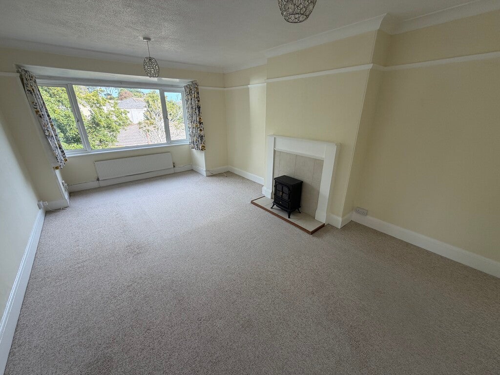 Flat Southfield Road in Paignton