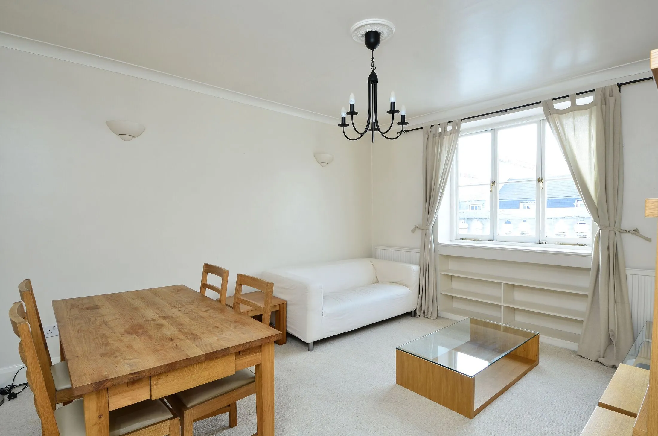 Flat Queensberry Place in Greater London