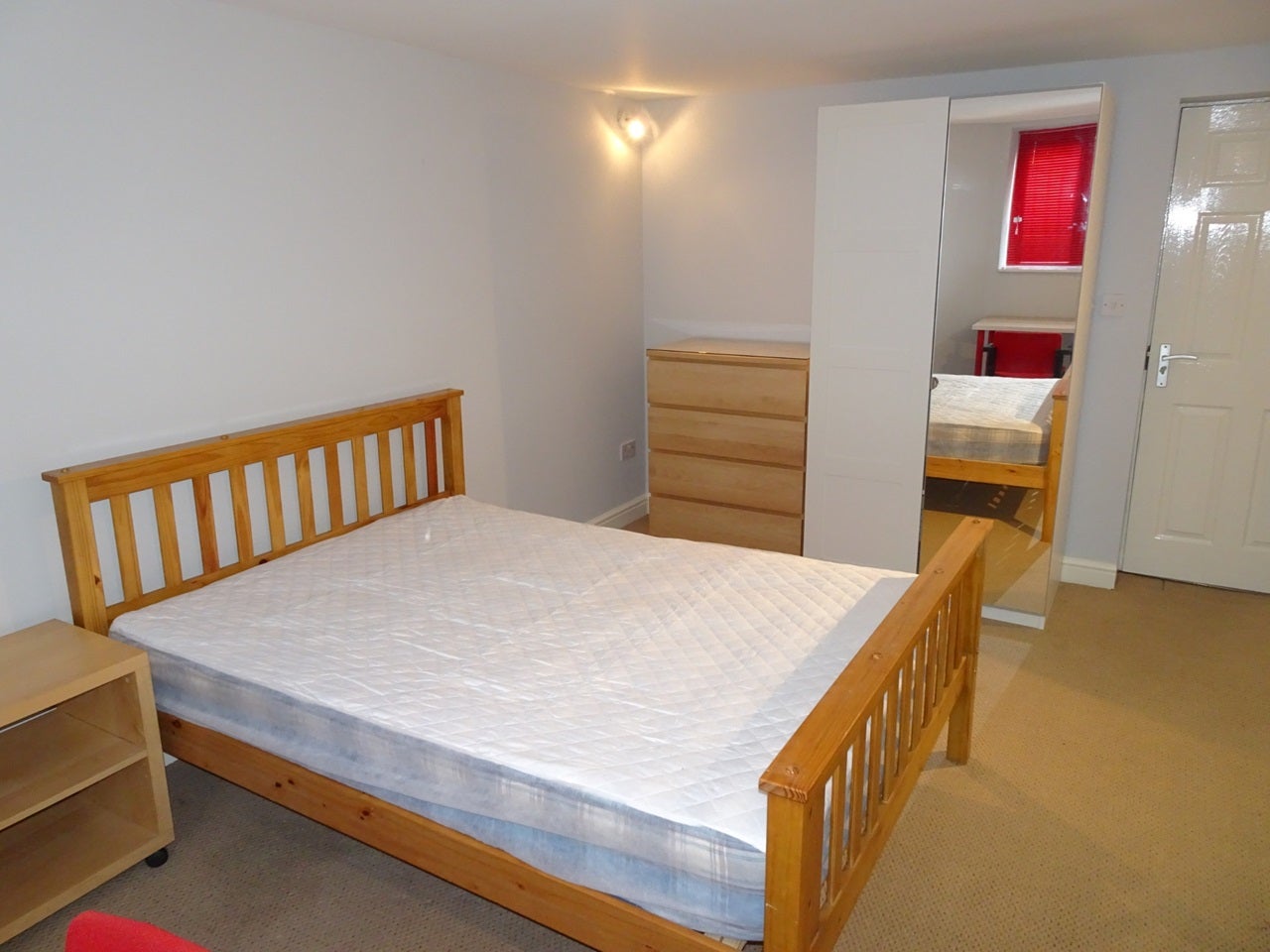Room Richmond Grove in Manchester
