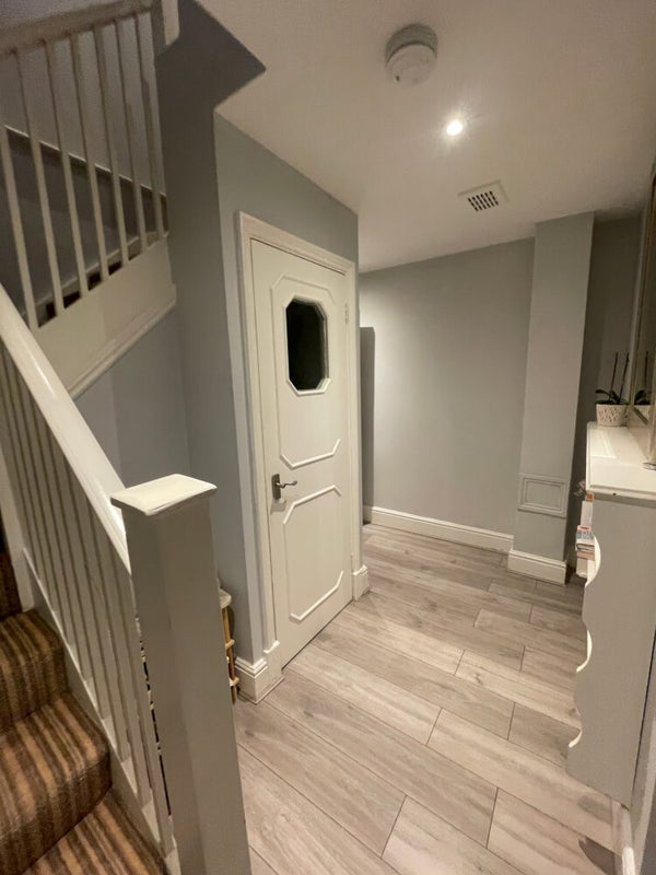 Room Chepstow Road in City of Westminster