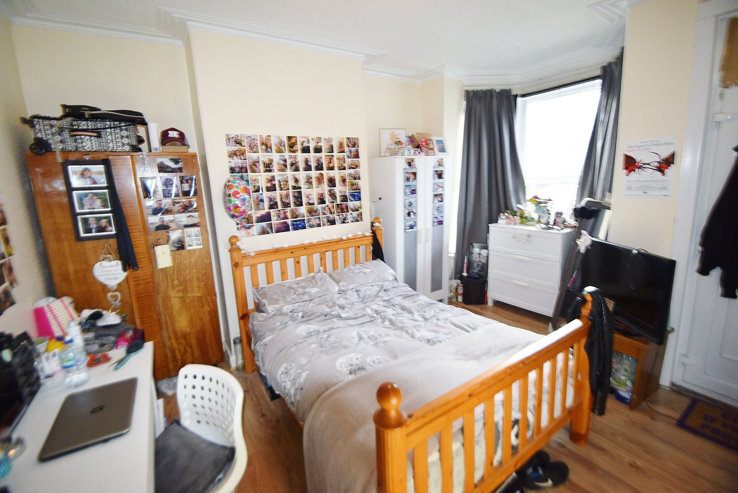 Room Harefield Road in Sheffield